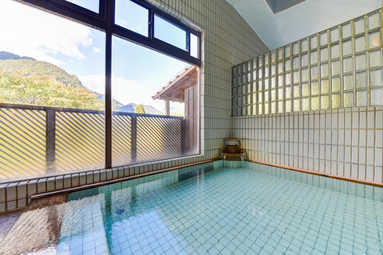 Resort Inn Chirorian Takayama (Gifu) Exterior photo